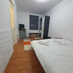 Apartament Atoosa Cu Vedere La Munte